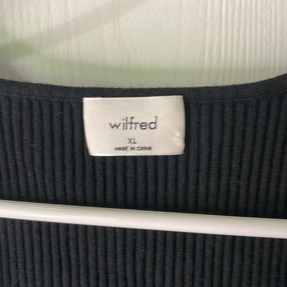 Aritzia Wilfred Croquet Sweater Vest NWOT Black Fitted Buttoned Tank Size XL - Picture 3 of 9